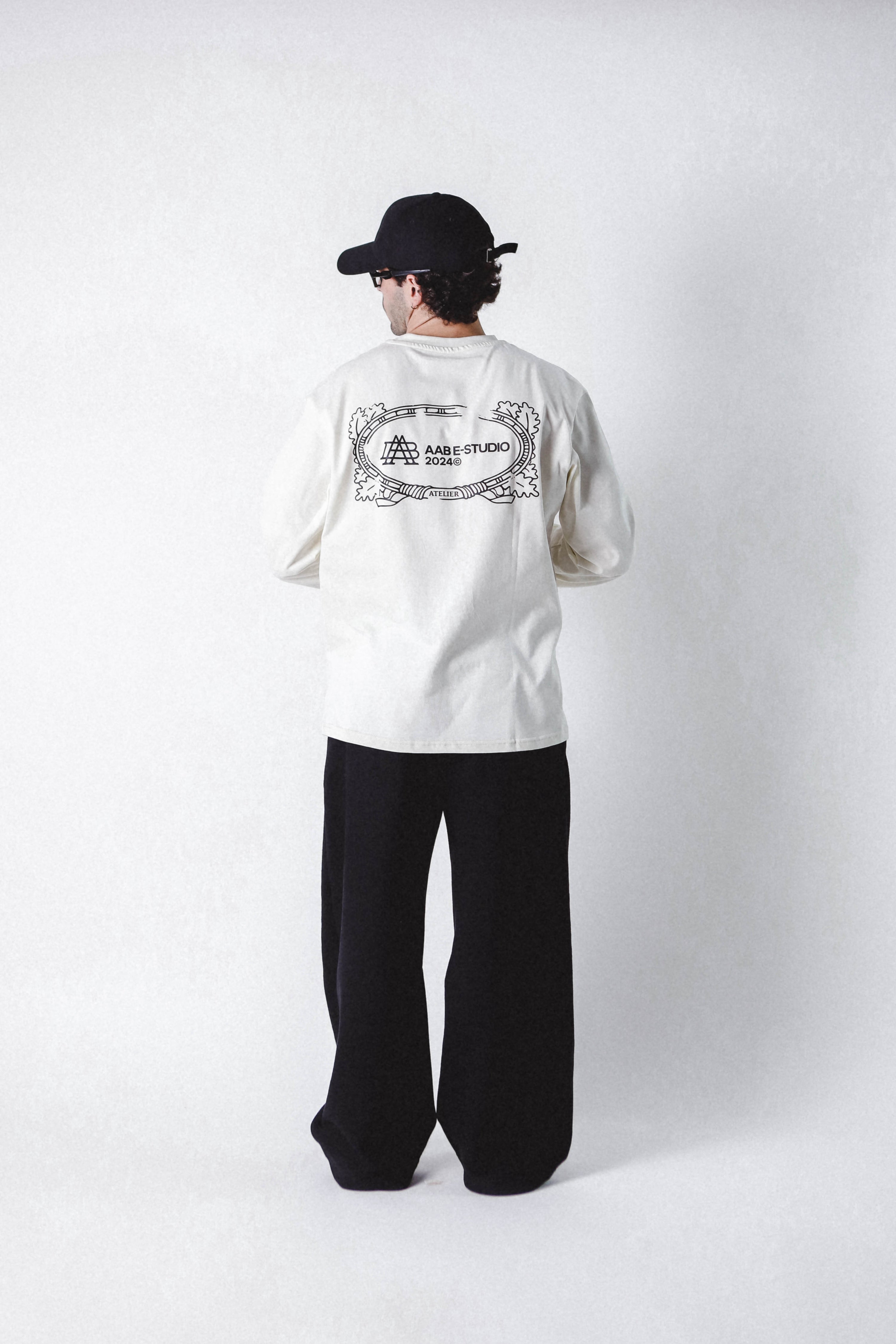 "A-TEMPORAL" BAROQUE LONG SLEEVE BONE WHITE T-SHIRT